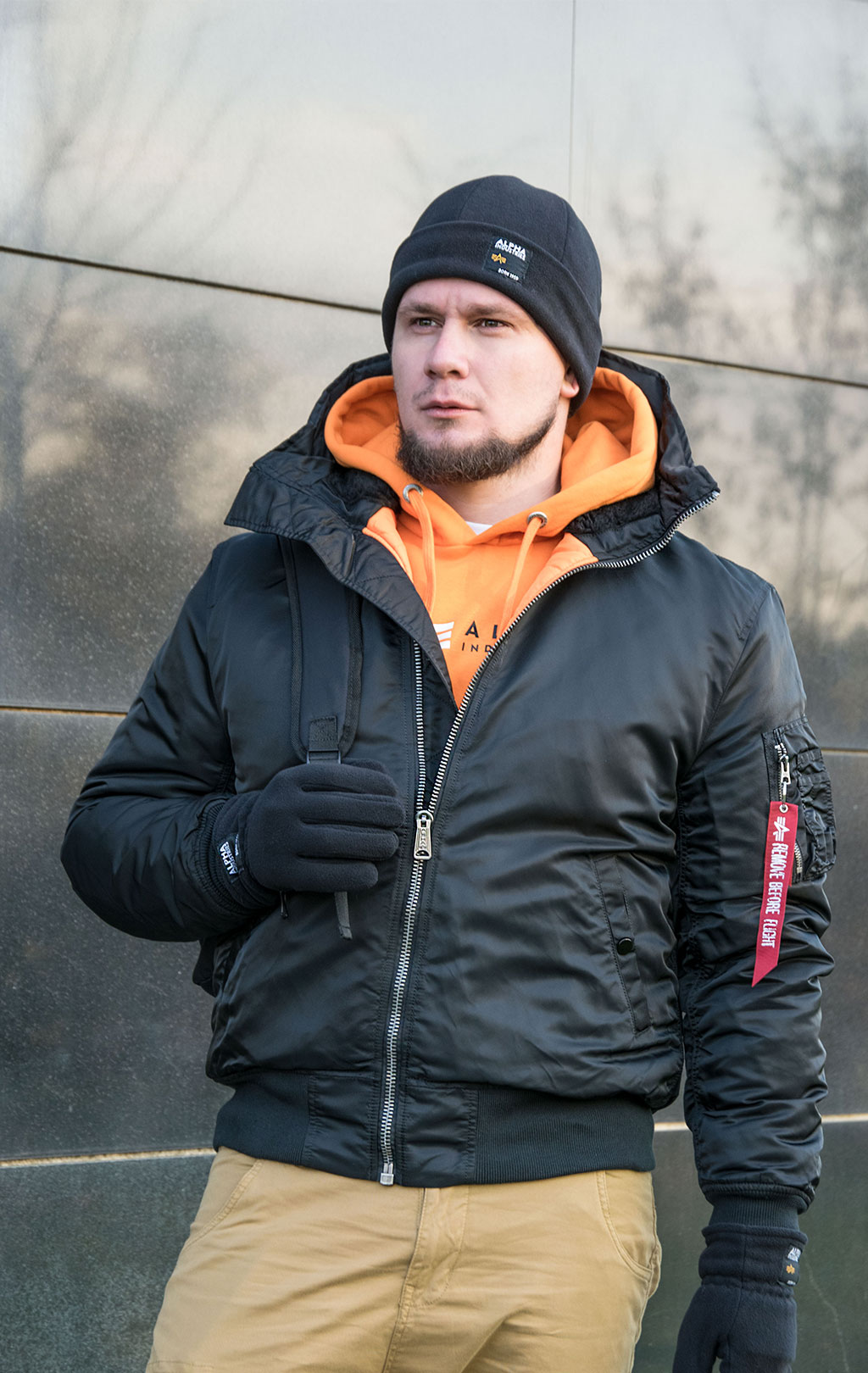 Куртка ALPHA INDUSTRIES MA-1 HOODED black 