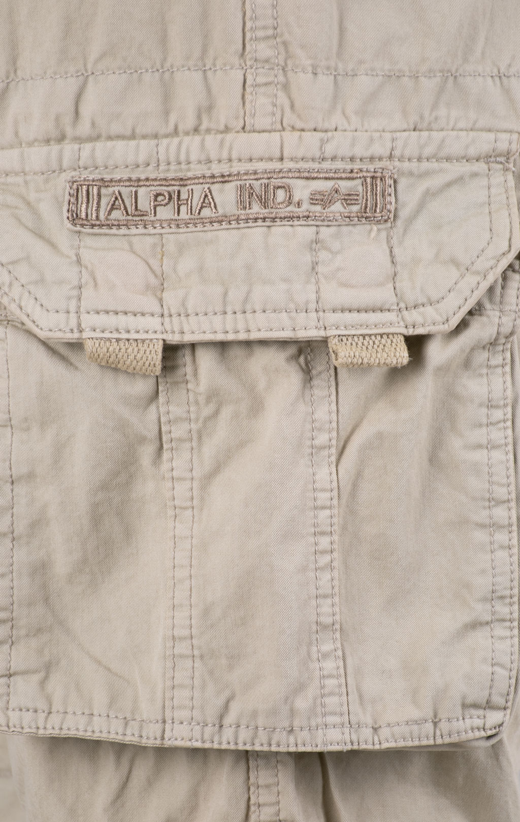 Шорты карго ALPHA INDUSTRIES JET bone white 
