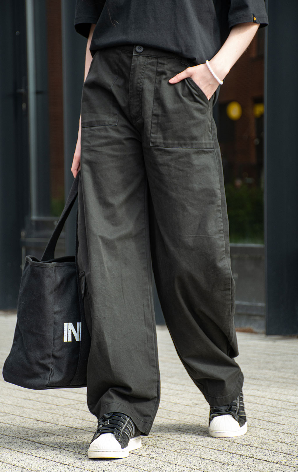 Женские брюки-карго ALPHA INDUSTRIES FIELD BARREL PANT black 