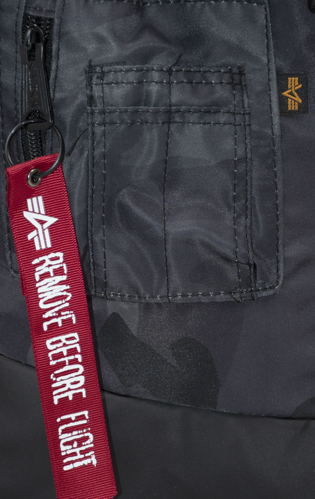 Рюкзак ALPHA INDUSTRIES CREW RT BAG CAMO black camo 