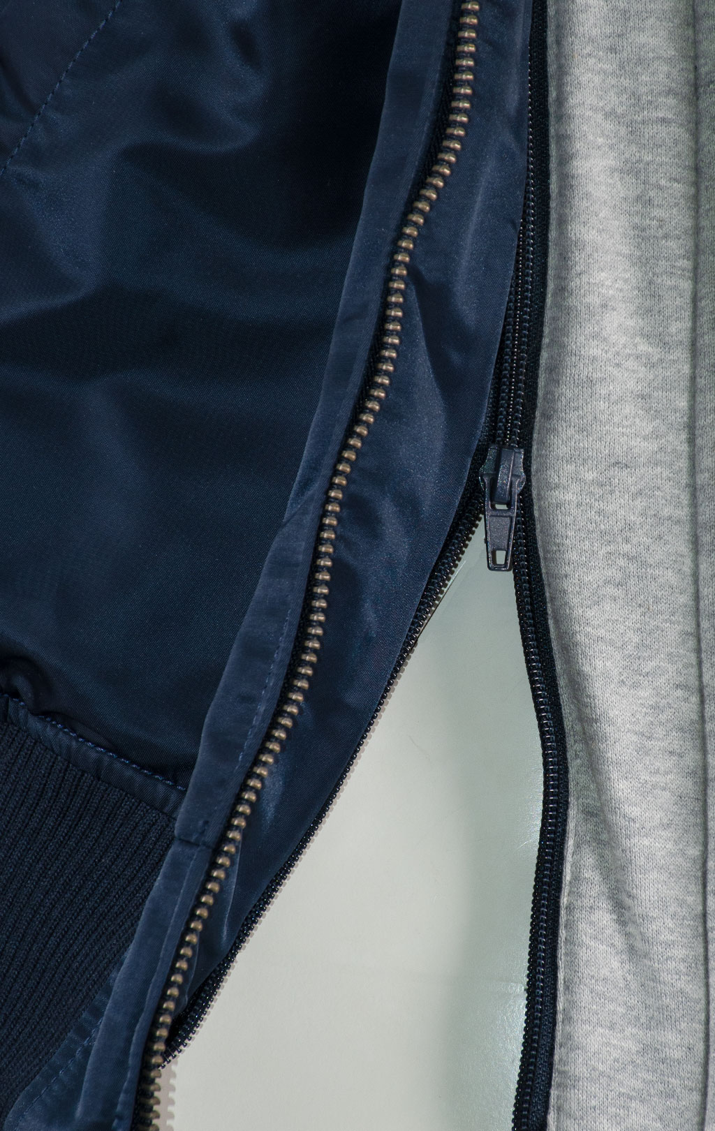 Куртка-бомбер лётная ALPHA INDUSTRIES MA-1 D-Tec SE ultra navy 