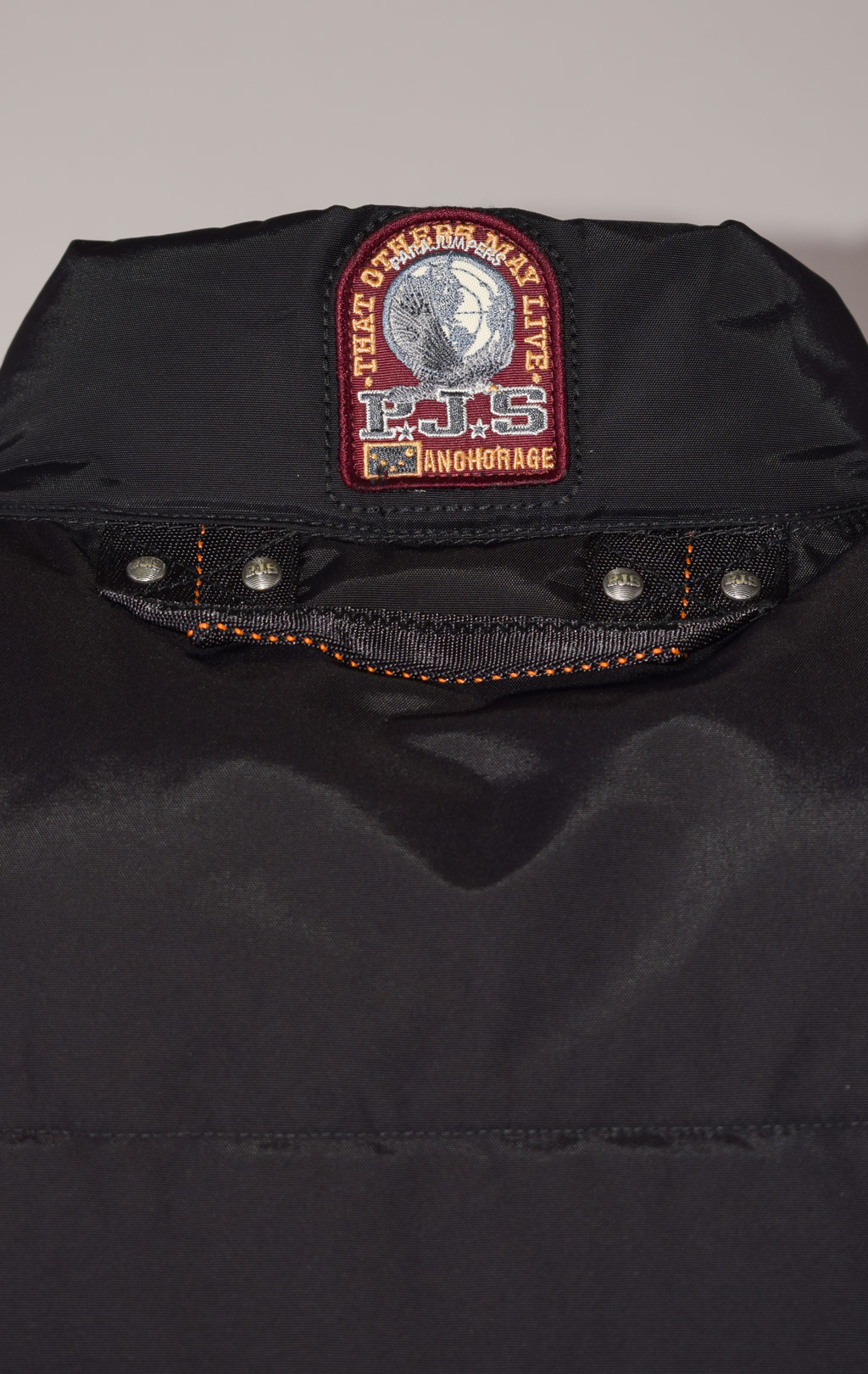 Жилет пуховой PARAJUMPERS KOBUK FW 25/26 black 