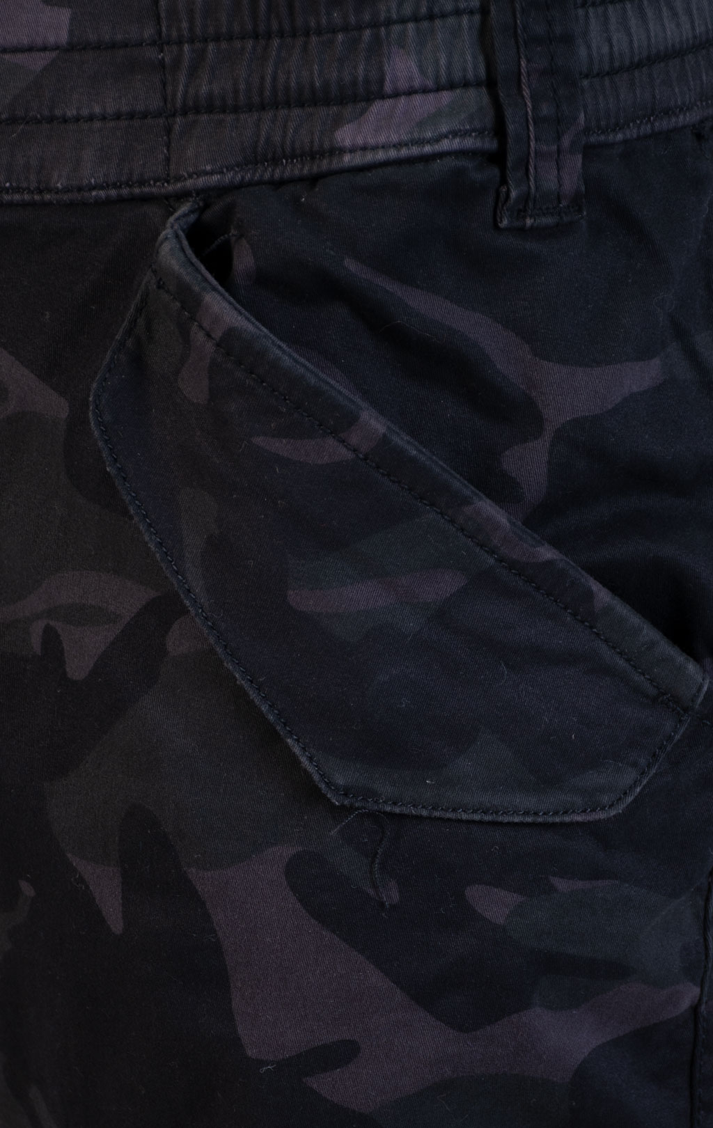Брюки-карго ALPHA INDUSTRIES AIRMAN black camo 