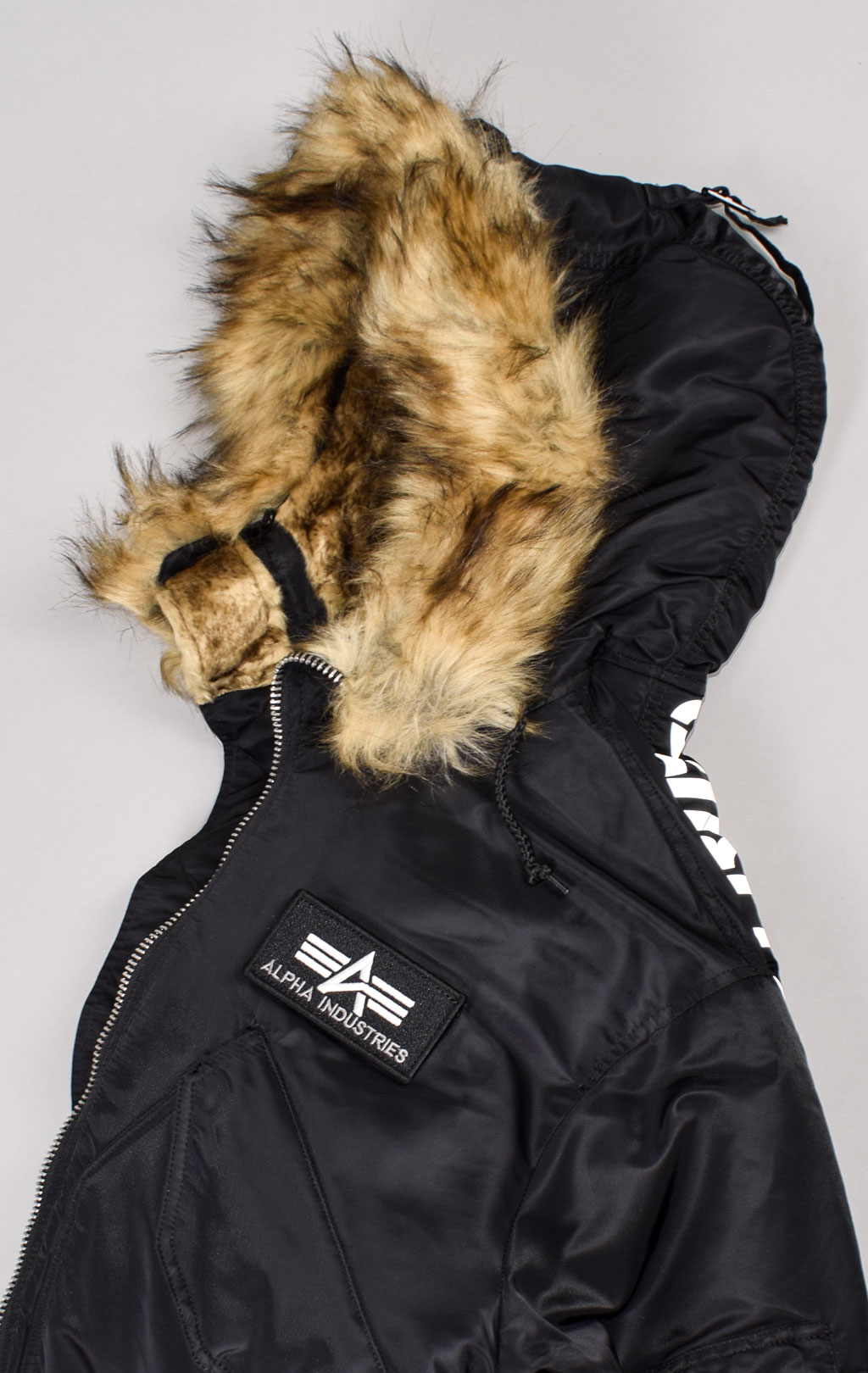 Аляска короткая ALPHA INDUSTRIES 45P HOODED CUSTOM black/reflective 