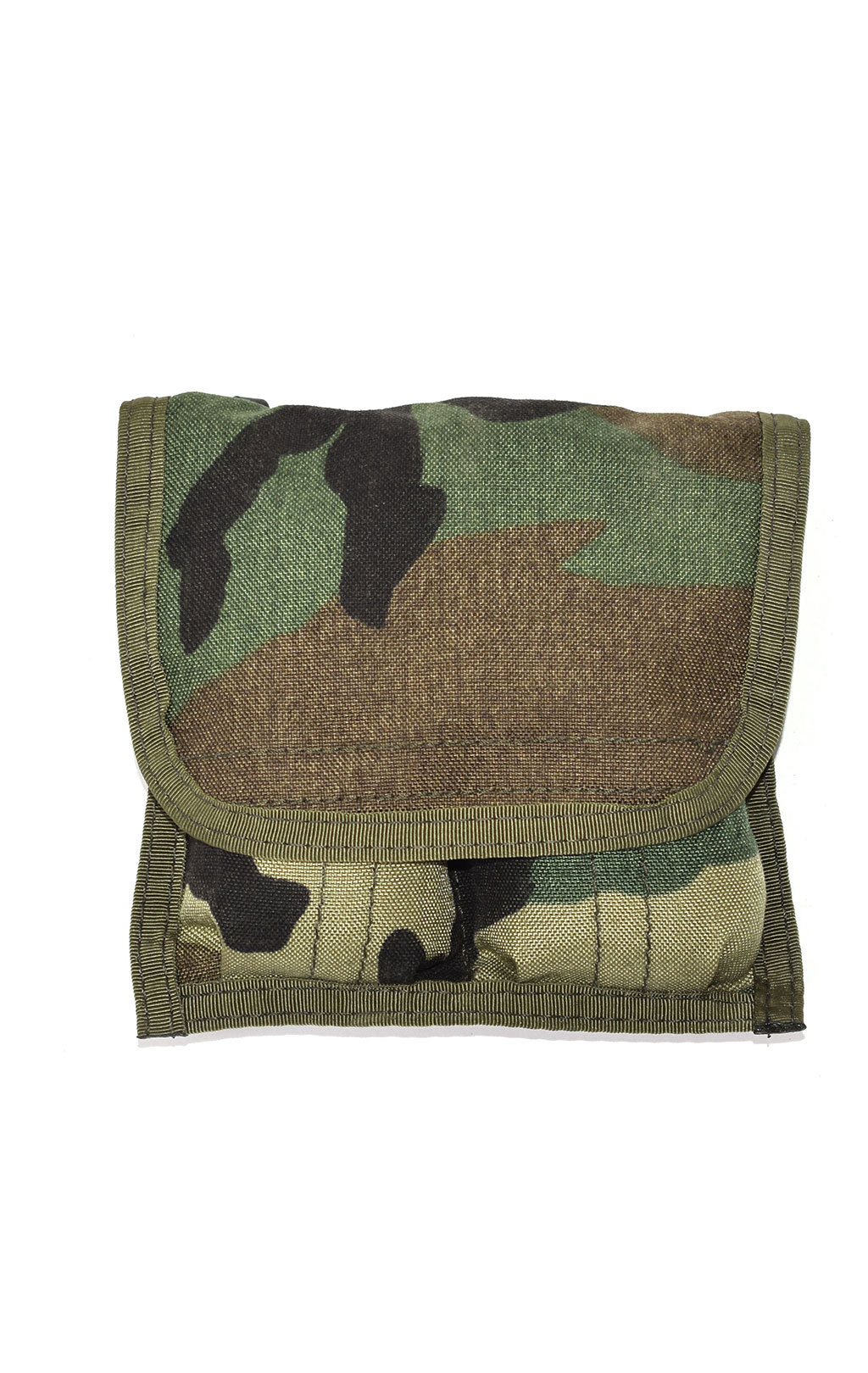 Подсумок магазинный нейлон двойной на липучке camo woodland США