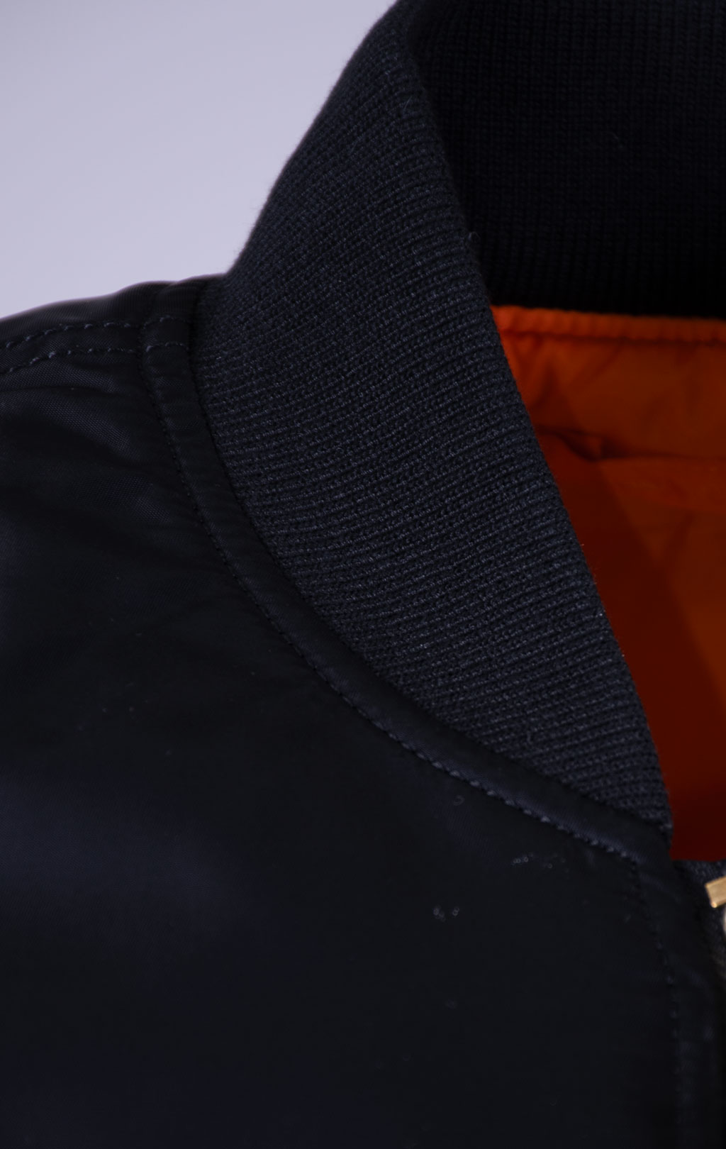 Бомбер ALPHA INDUSTRIES MA-1 HERITAGE FIT FLIGHT JACKET FW 26/27 black 