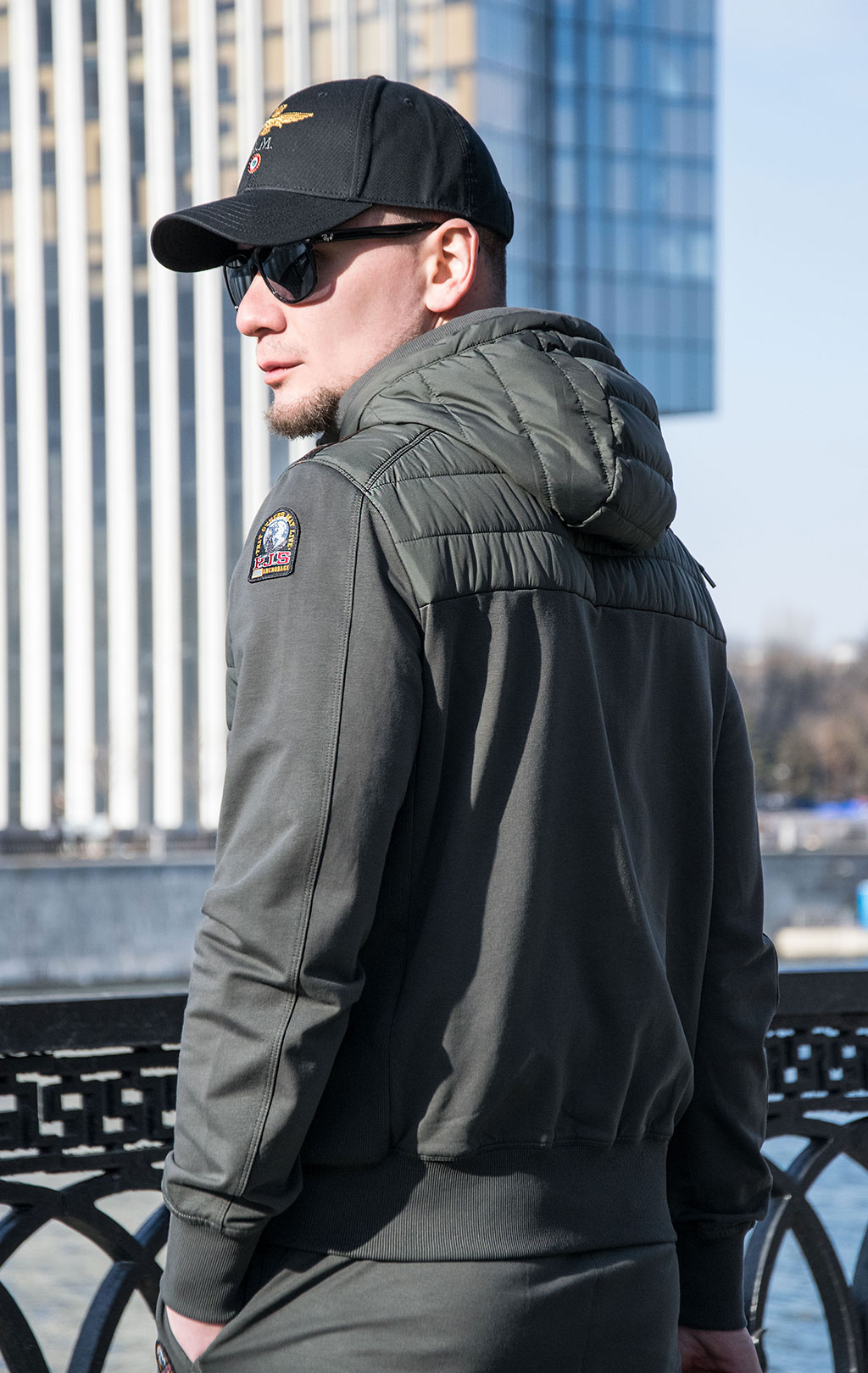 Толстовка комбинированная PARAJUMPERS IVOR SS 23 sycamore 