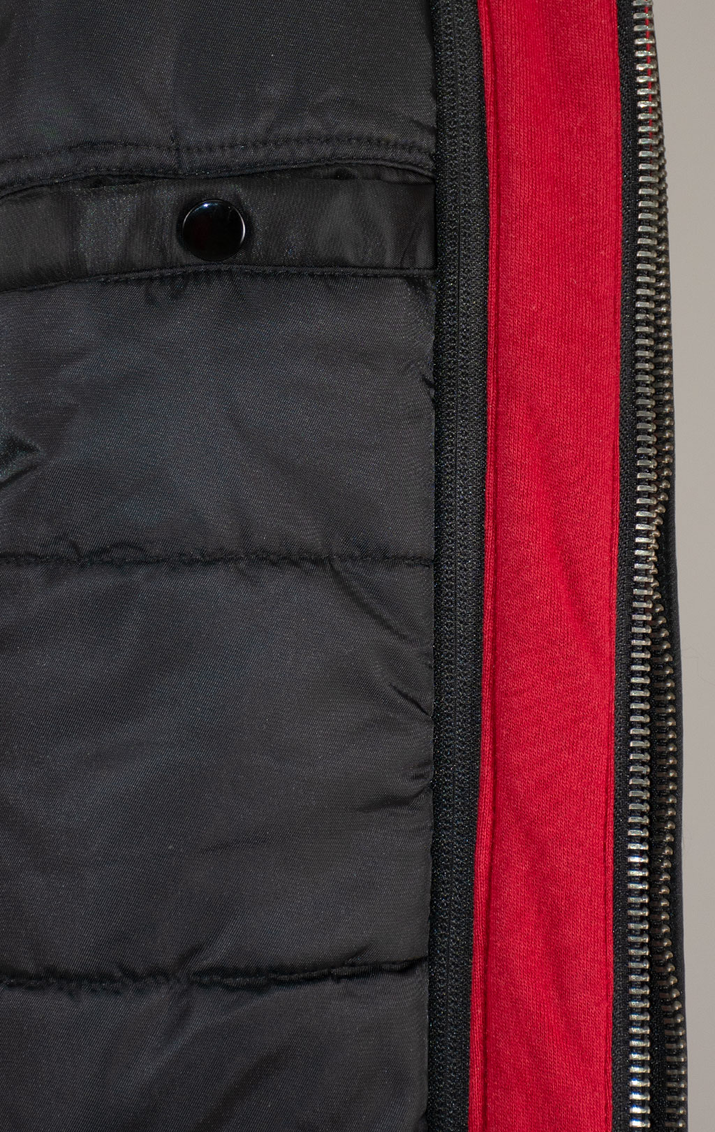 Куртка-бомбер лётная ALPHA INDUSTRIES MA-1 D-Tec SE black/red 