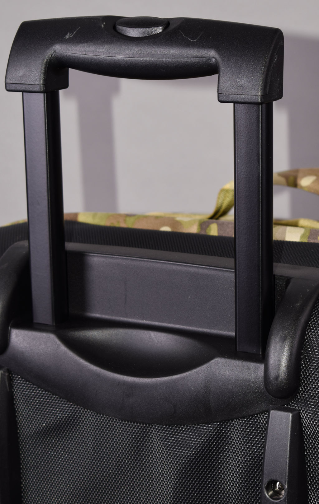 Сумка вещевая Fostex TROLLEY CONTRACTOR на 2х колёсах 80x45x38 multicam 