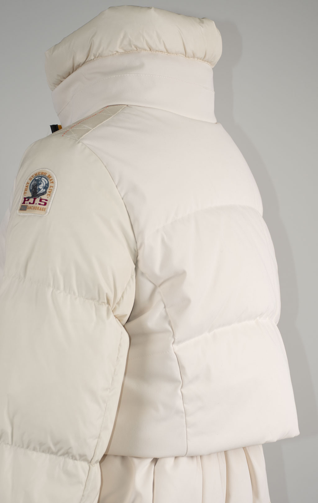 Женская куртка-пуховик PARAJUMPERS EYMA FW 24/25 moonbeam 