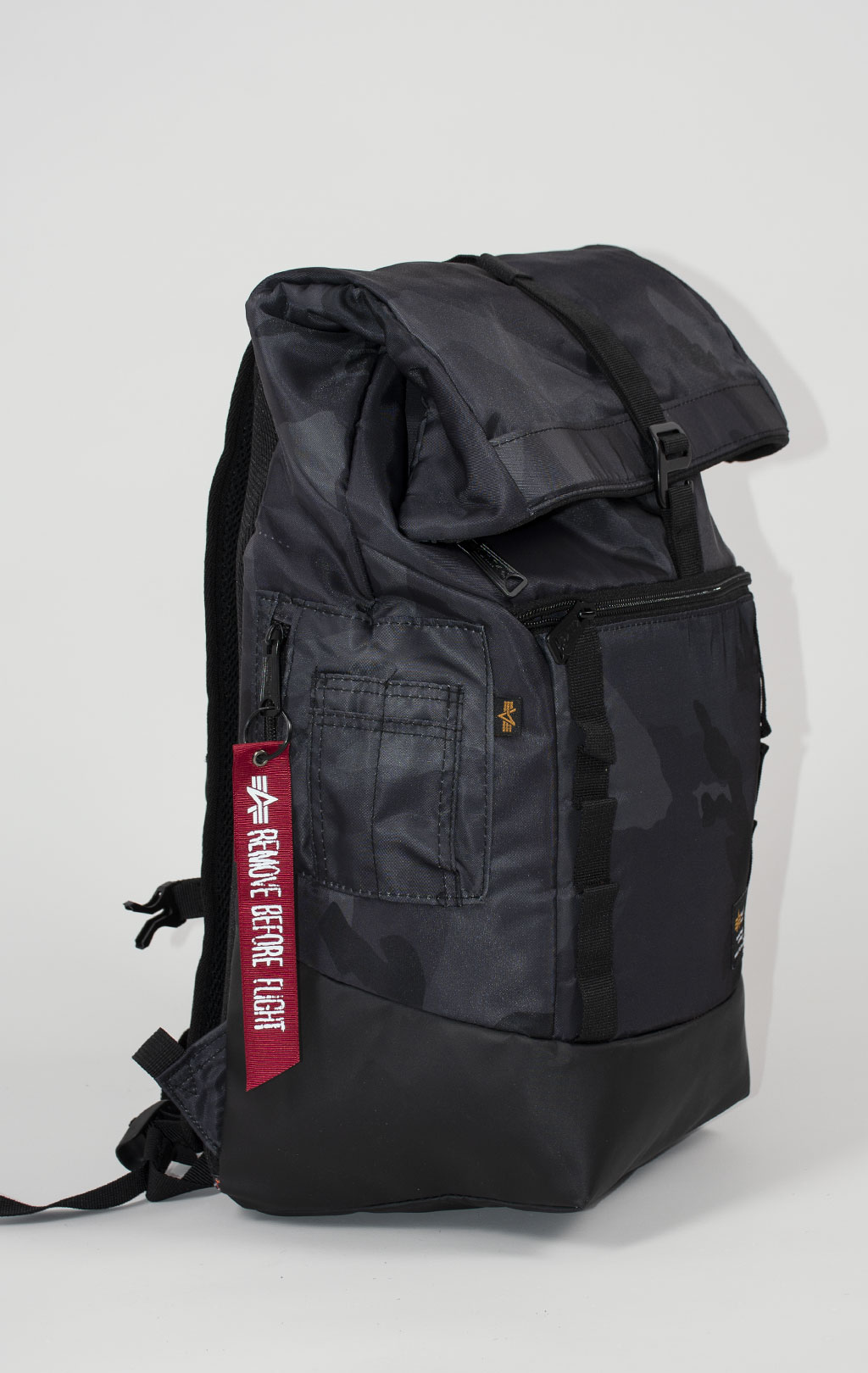 Рюкзак ALPHA INDUSTRIES CREW RT BAG CAMO black camo 
