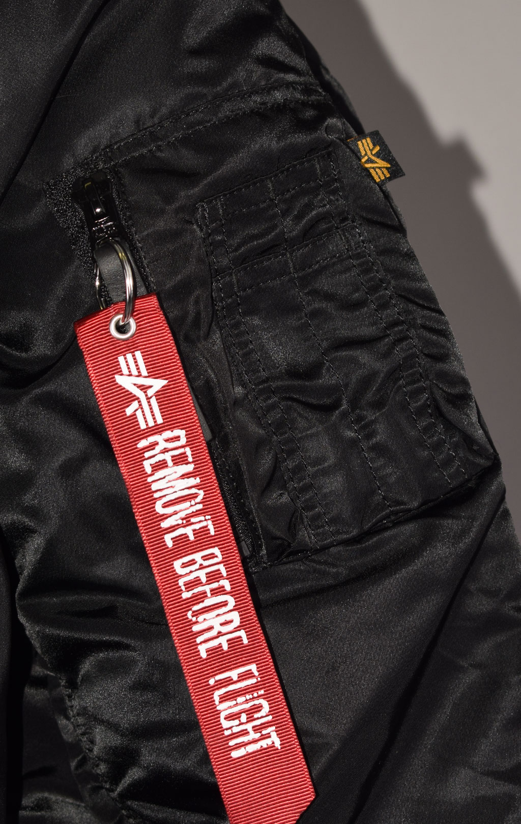 Аляска короткая ALPHA INDUSTRIES N-2B VF 59 black 