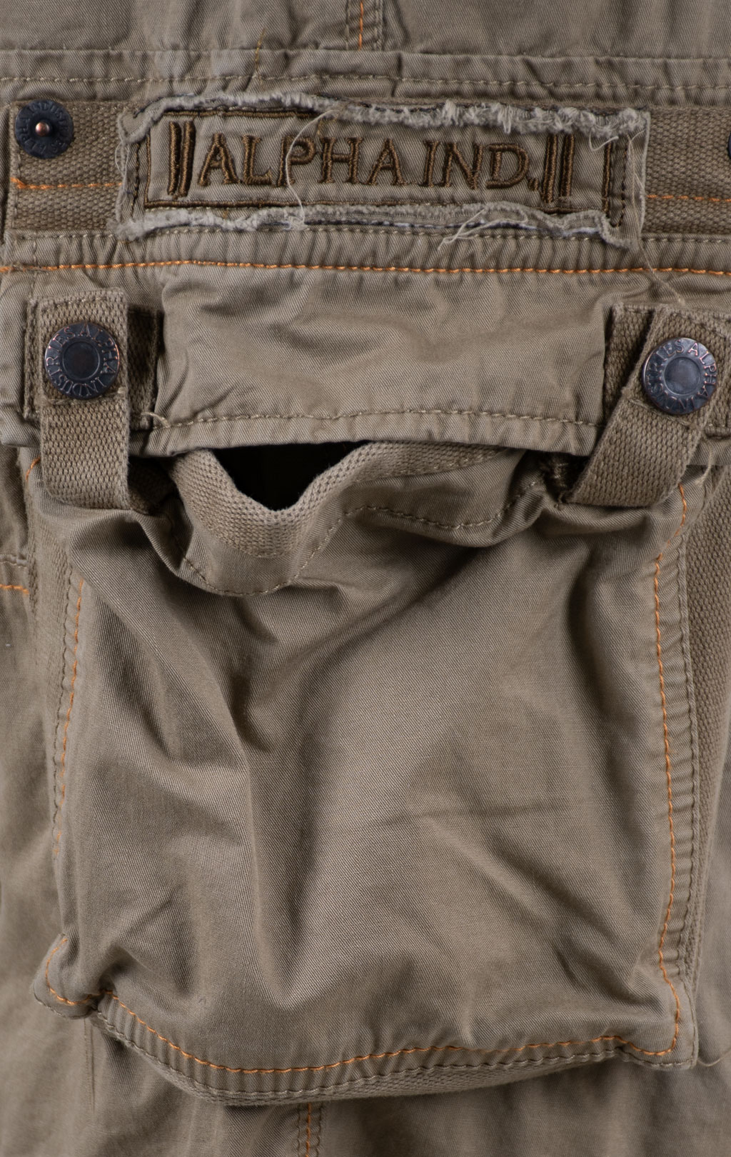 Шорты карго ALPHA INDUSTRIES TERMINAL olive 