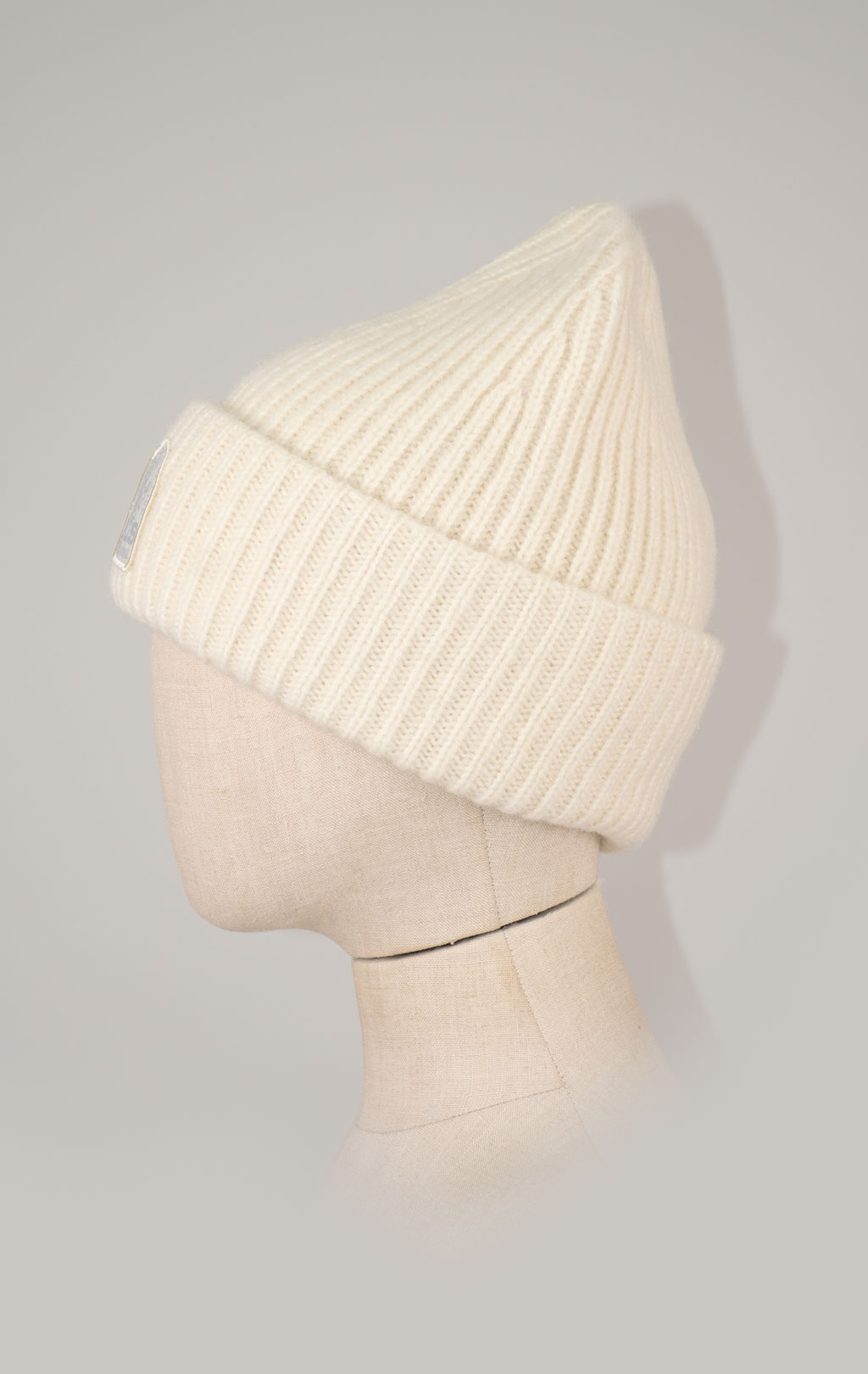 Женская шапка вязаная PARAJUMPERS MOONEYE HAT FW 25/26 moonbeam 