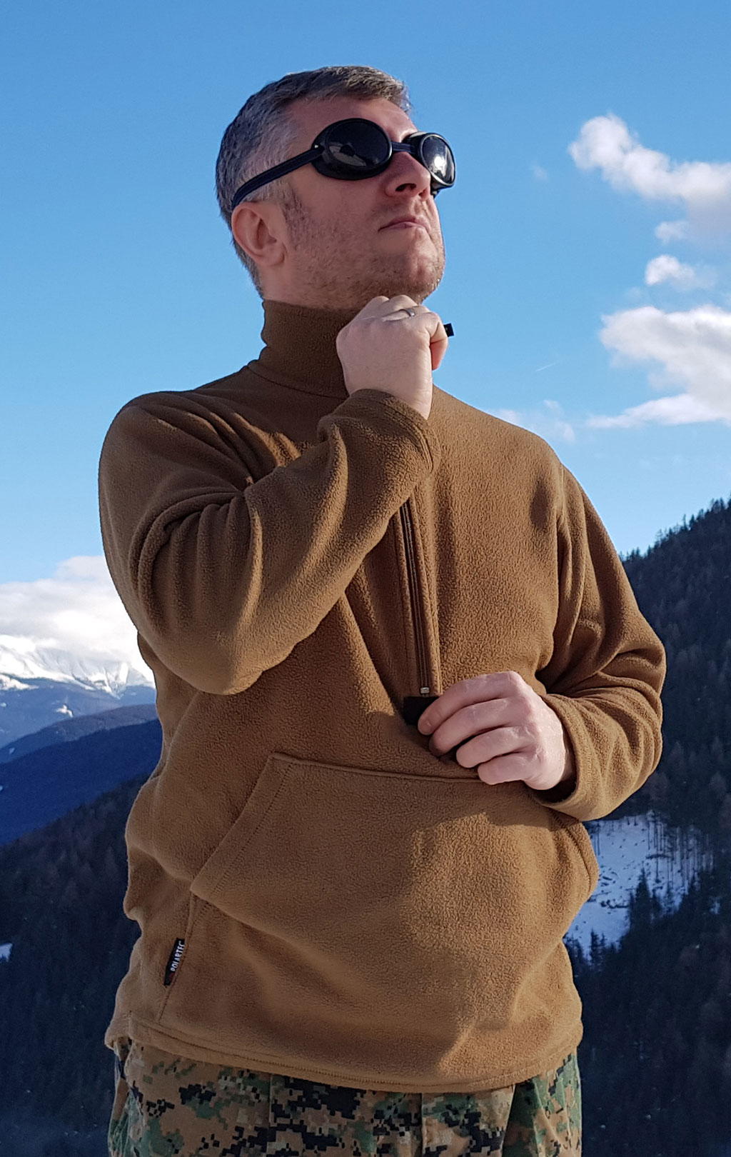 Флис 1/2 zip армейский POLARTEC USMC brown б/у США