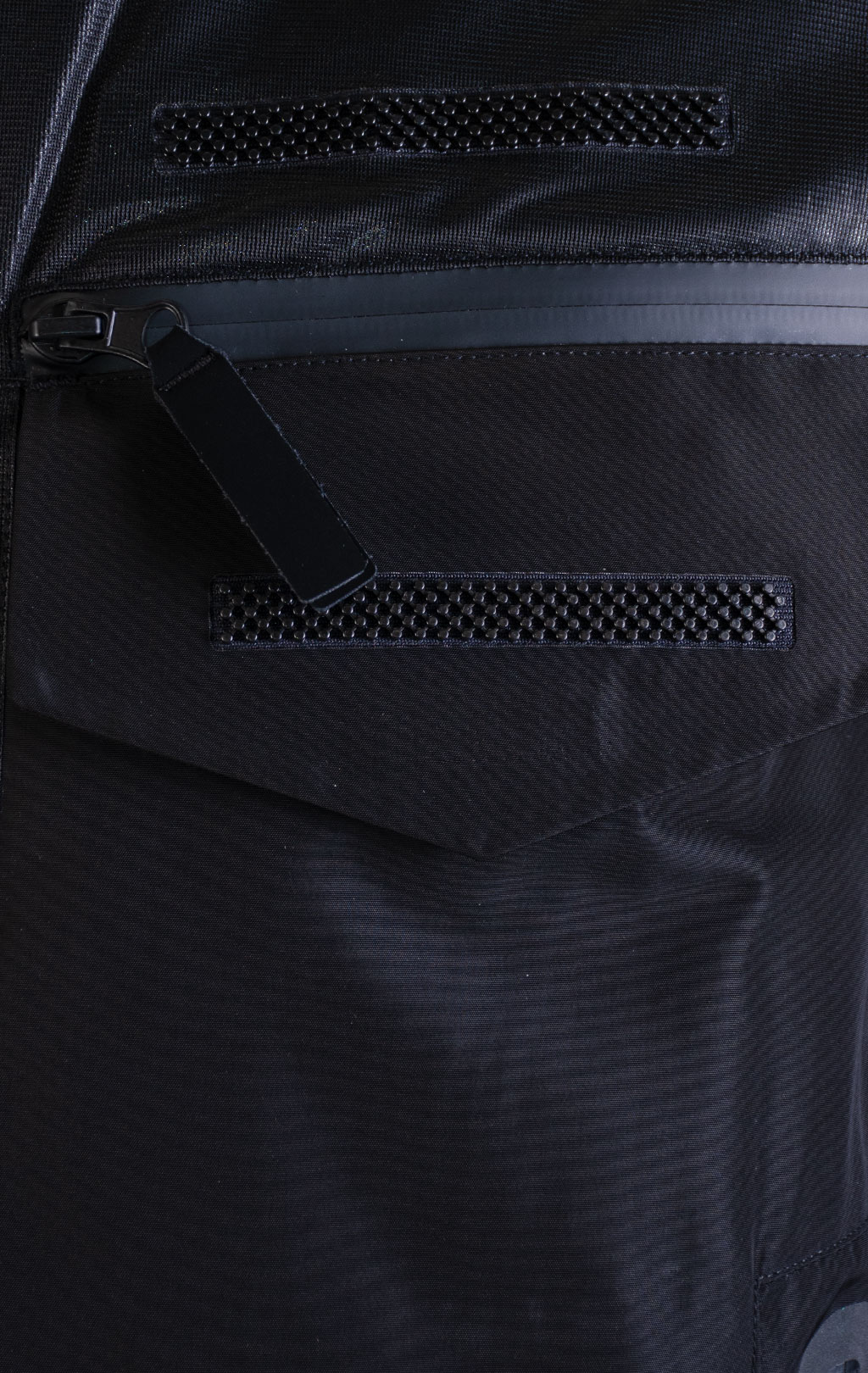 Куртка BLAUER ATKINS TEC POLYMESH FW 25/26 black (C03112) 