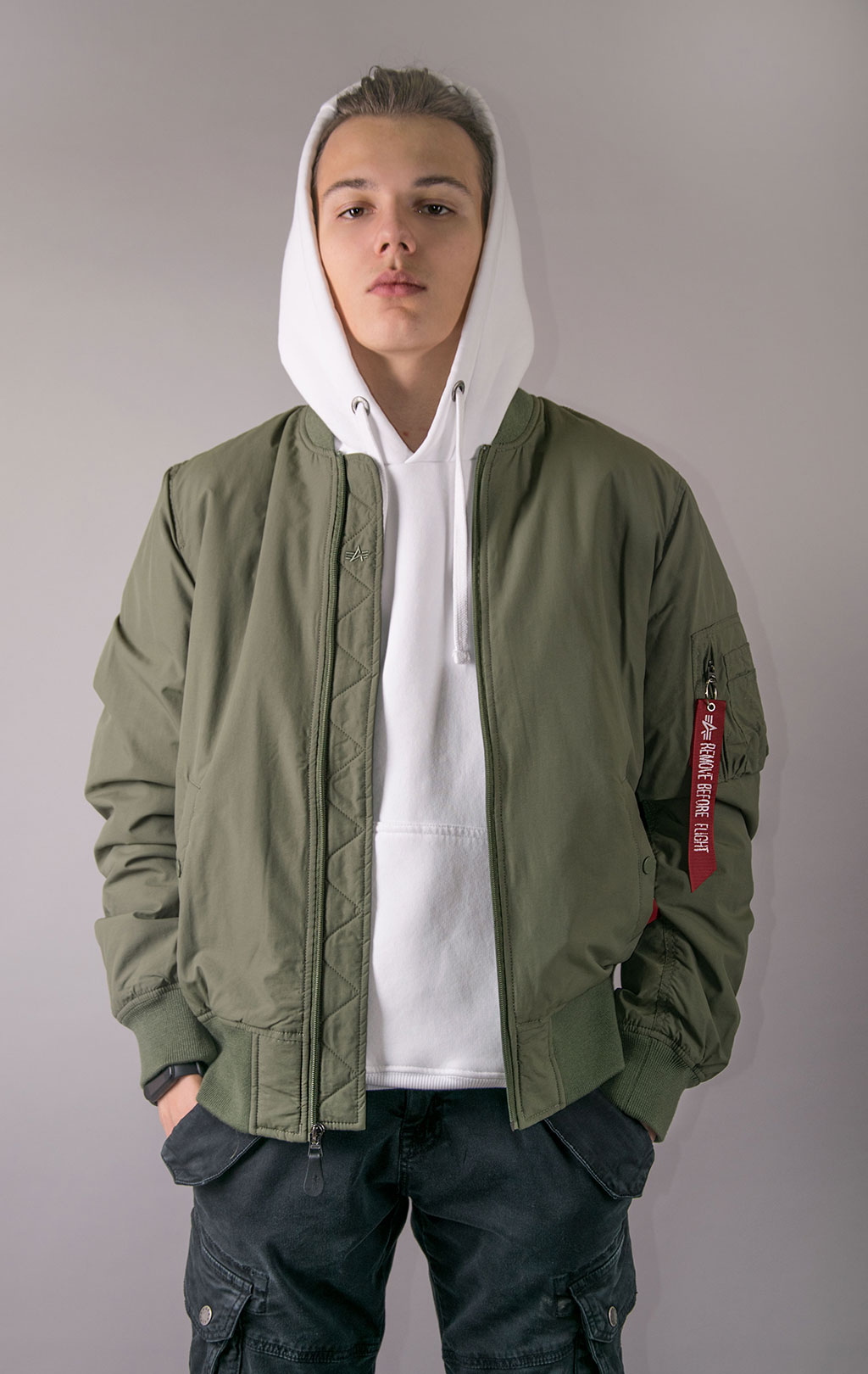 Куртка-бомбер ALPHA INDUSTRIES MA-1 PRIMALOFT sage 