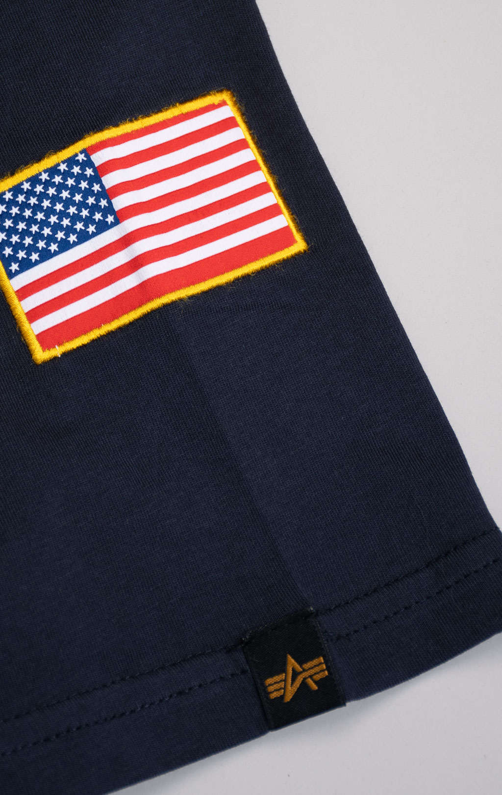 Футболка ALPHA INDUSTRIES NASA SPACE SHUTTLE T rep. blue 