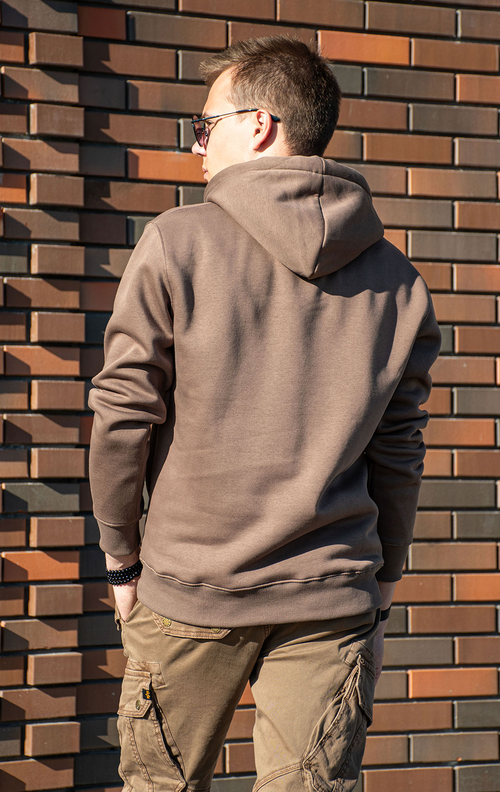 Толстовка ALPHA INDUSTRIES BASIC HOODY taupe 