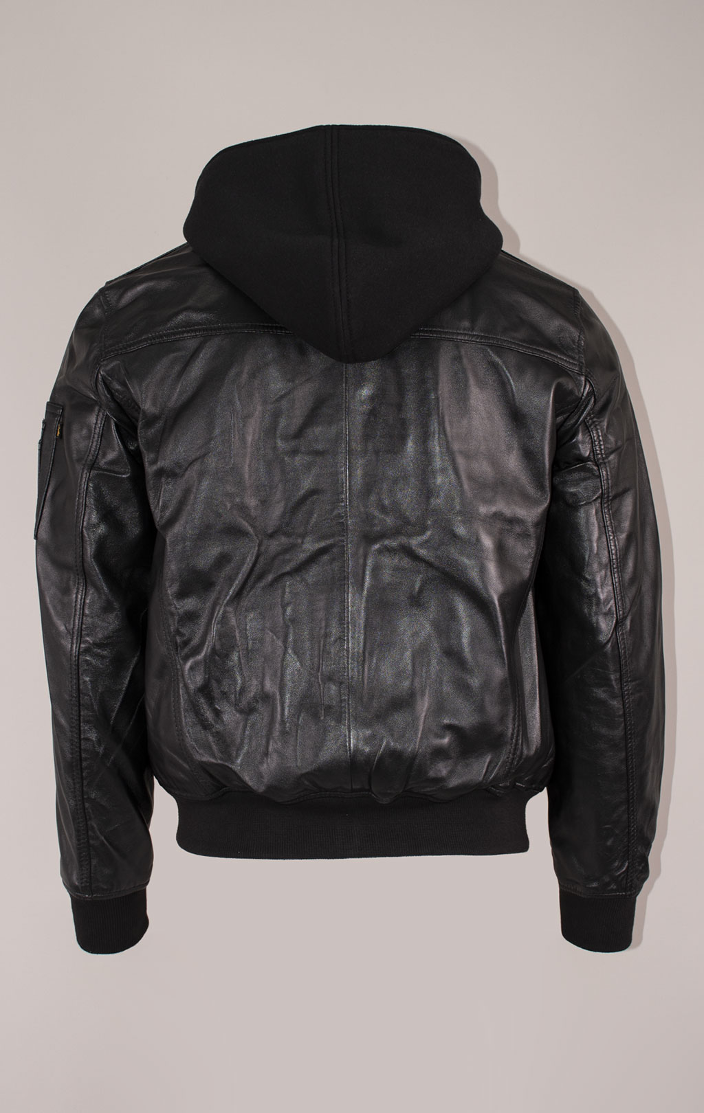 Куртка-бомбер лётная ALPHA INDUSTRIES MA-1 D-Tec leather LW кожа black/black 