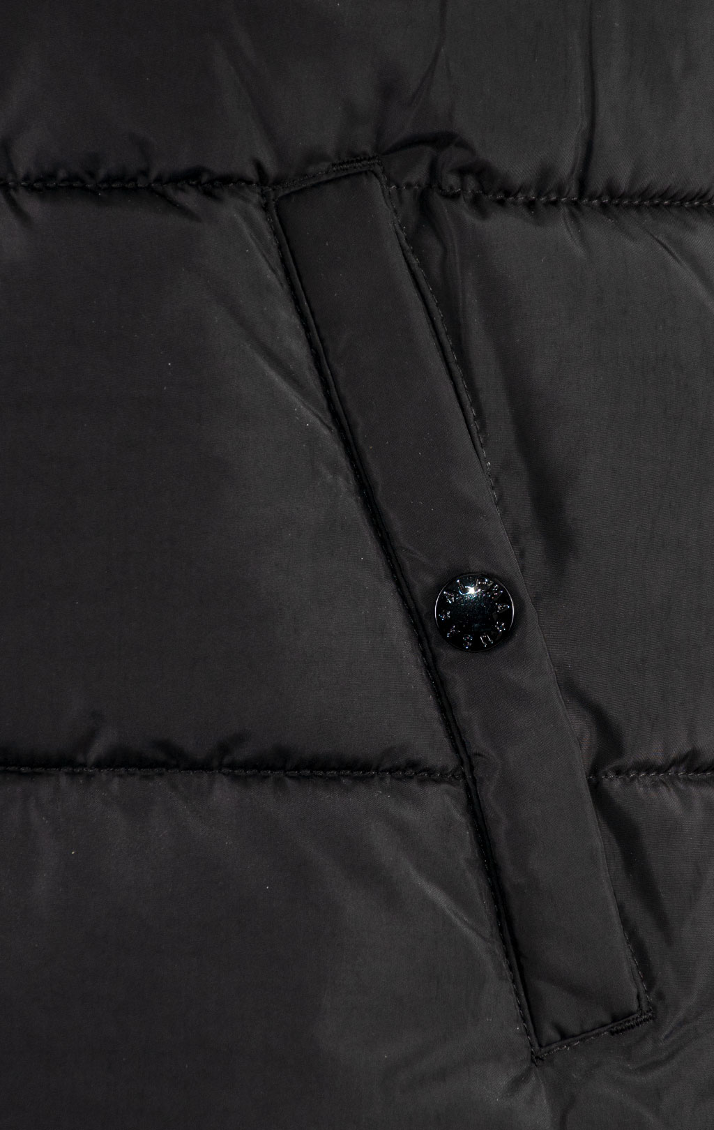 Жилет ALPHA INDUSTRIES HOODED PUFFER VEST FD black 