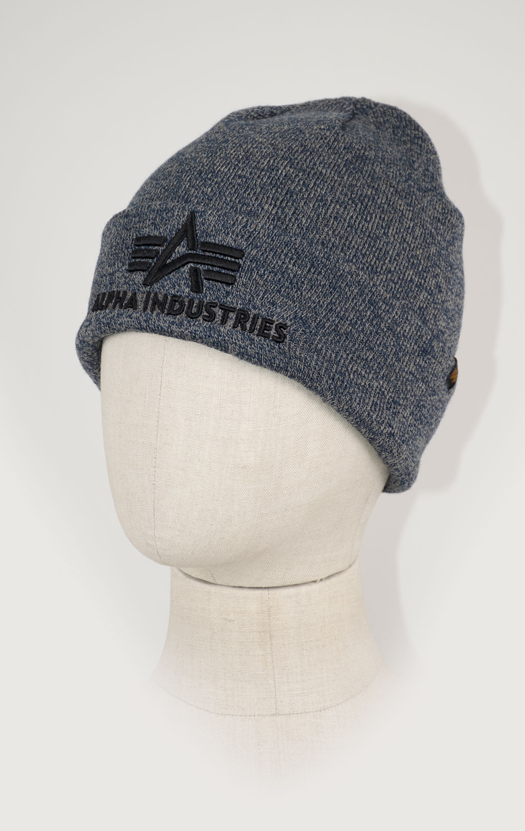 Шапка ALPHA INDUSTRIES 3D BEANIE charcoal heather 