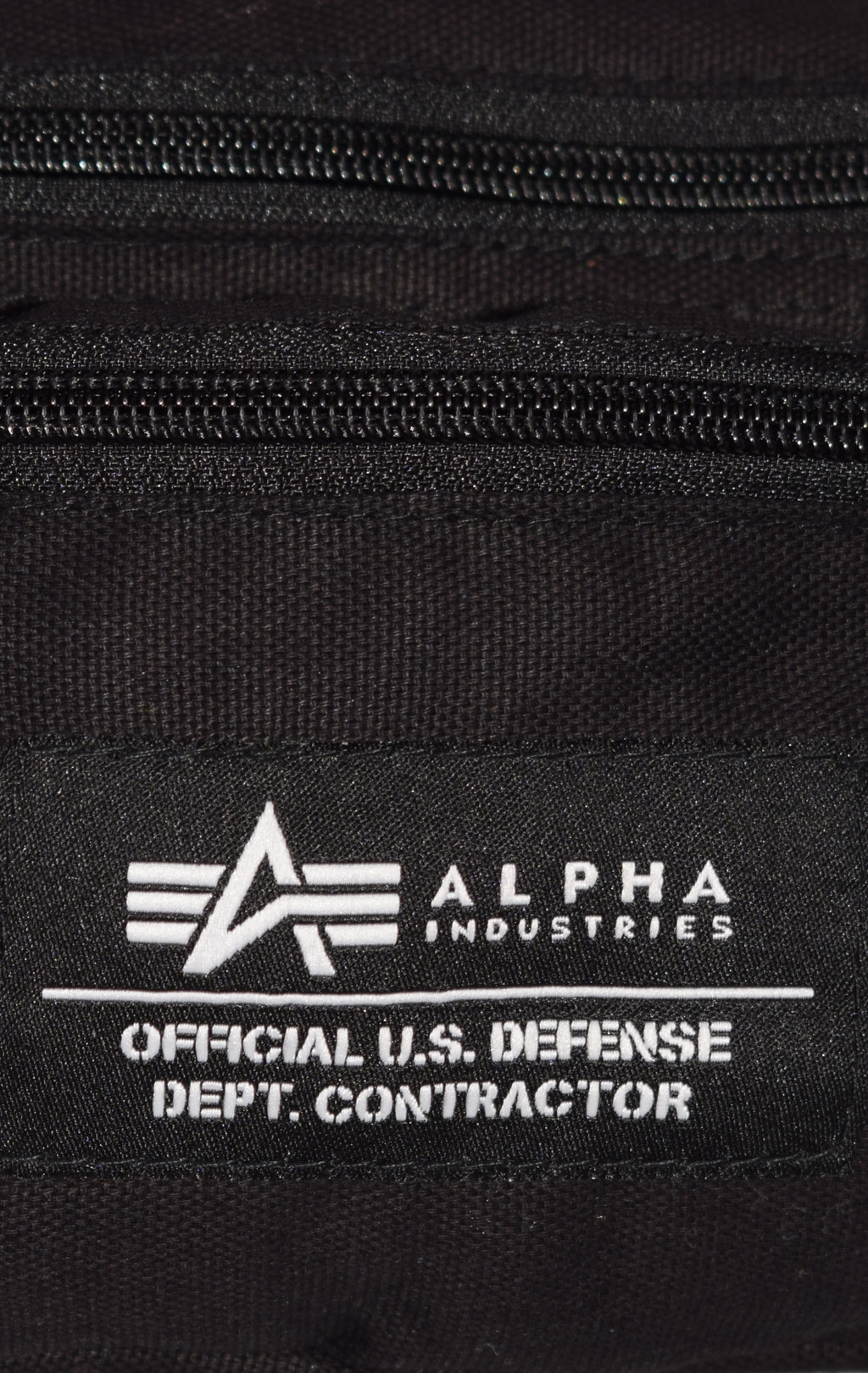 Сумка поясная ALPHA INDUSTRIES BIG WAIST BAG black 