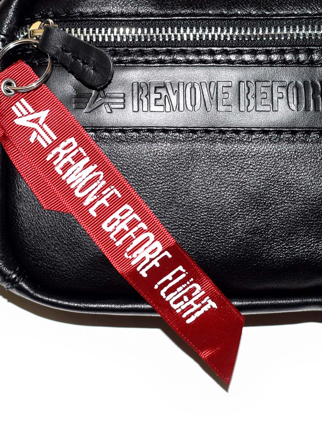 Сумка поясная ALPHA INDUSTRIES RBF LEATHER WAIST BAG black 