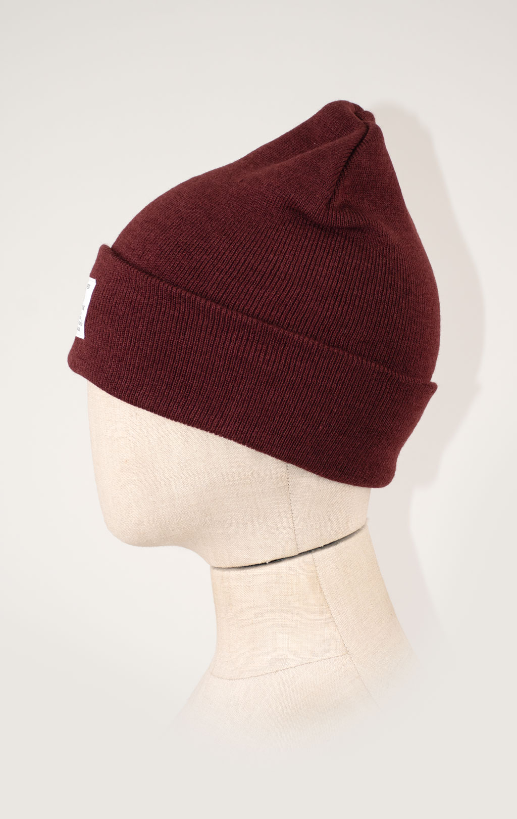 Шапка ALPHA INDUSTRIES ESSENTIAL BEANIE FW 25/26 cedar red 