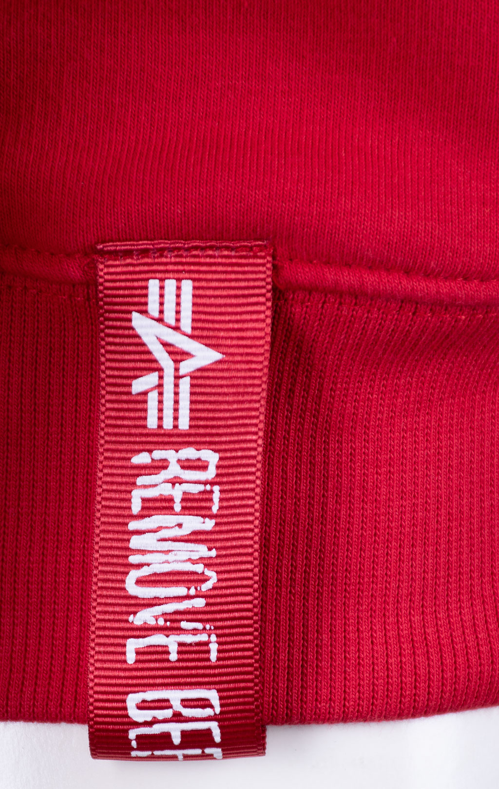 Свитшот ALPHA INDUSTRIES BASIC SWEATER speed red 