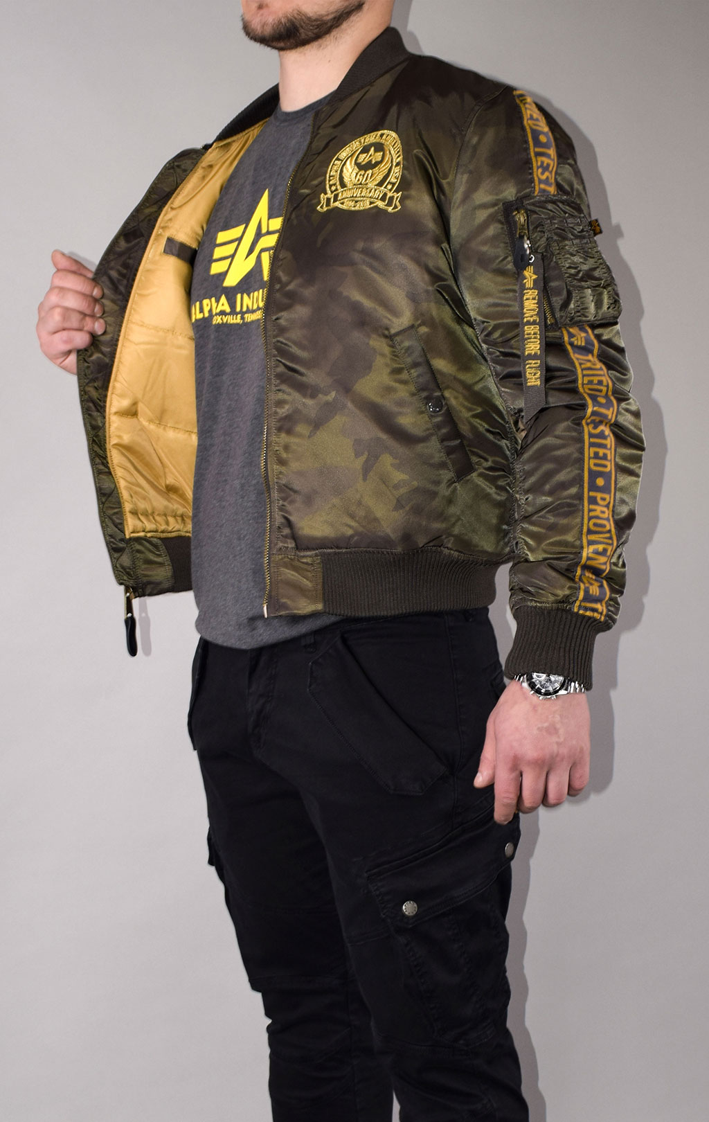 Бомбер ALPHA INDUSTRIES MA-1 60TH ANNIVERSARY dark olive camo 