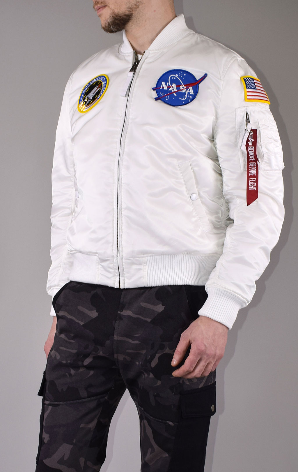 Бомбер ALPHA INDUSTRIES MA-1 VF NASA white 