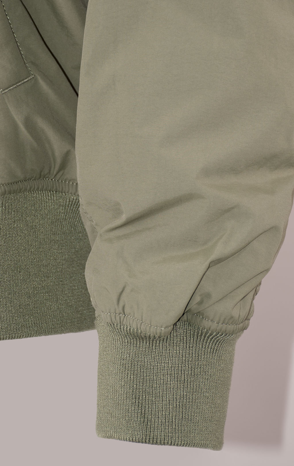 Куртка-бомбер ALPHA INDUSTRIES MA-1 PRIMALOFT sage 