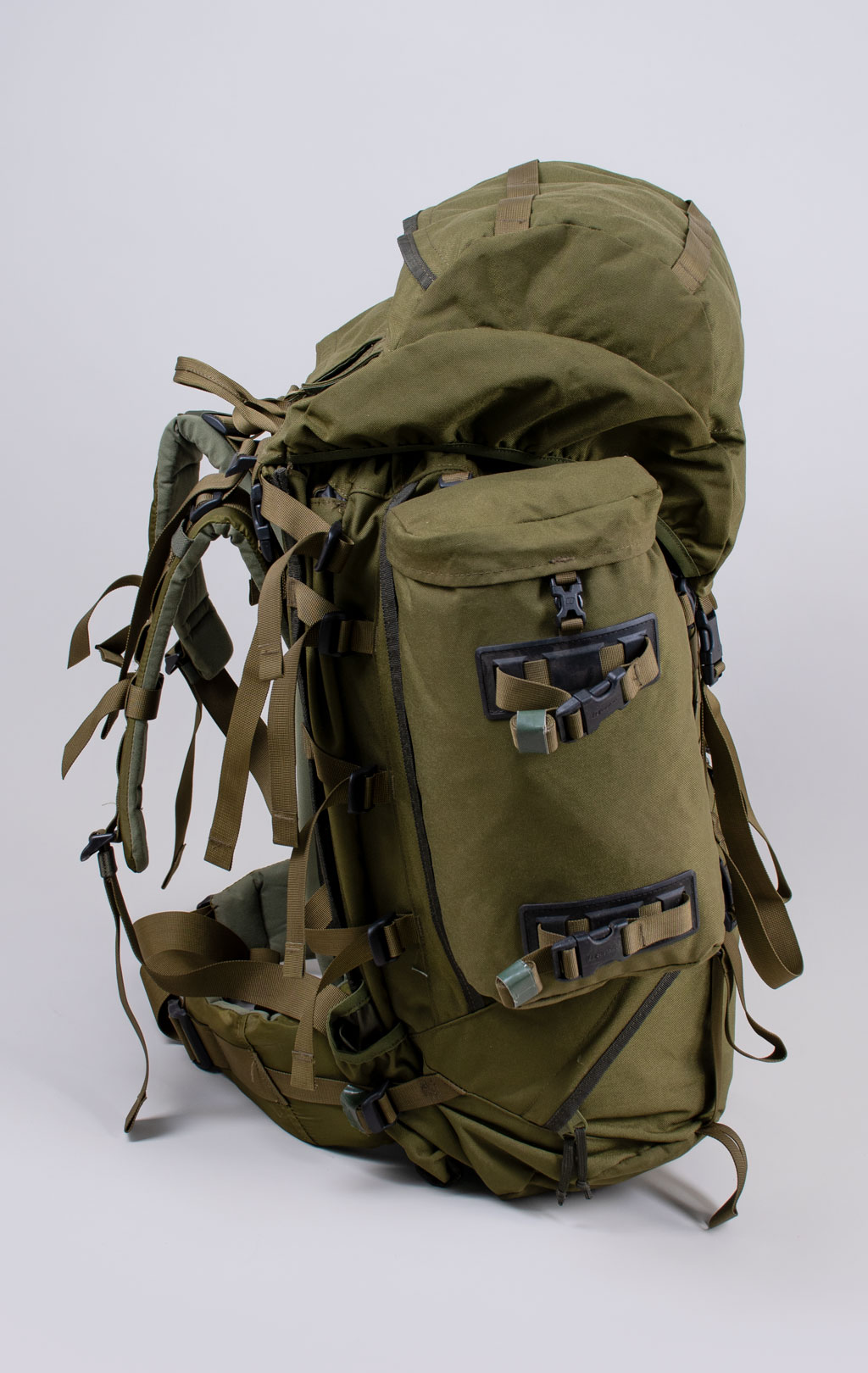 Рюкзак рейдовый BERGHAUS Crusader FMPC 90L olive б/у Англия