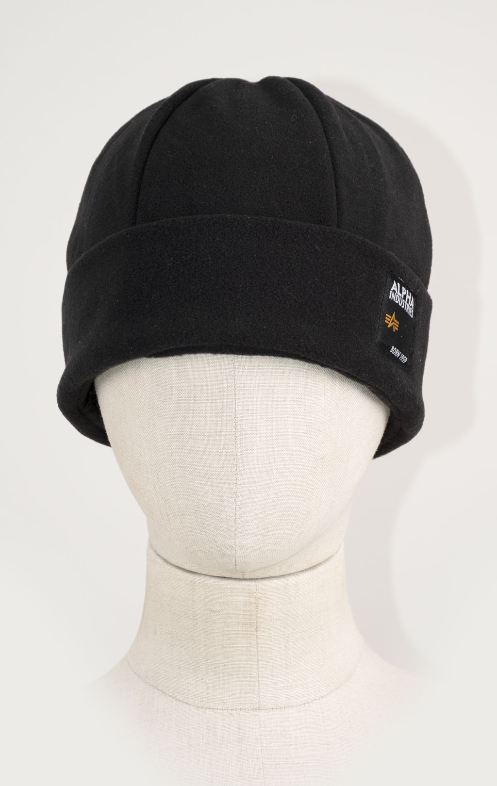 Шапка ALPHA INDUSTRIES LABEL FLEECE BEANIE black 