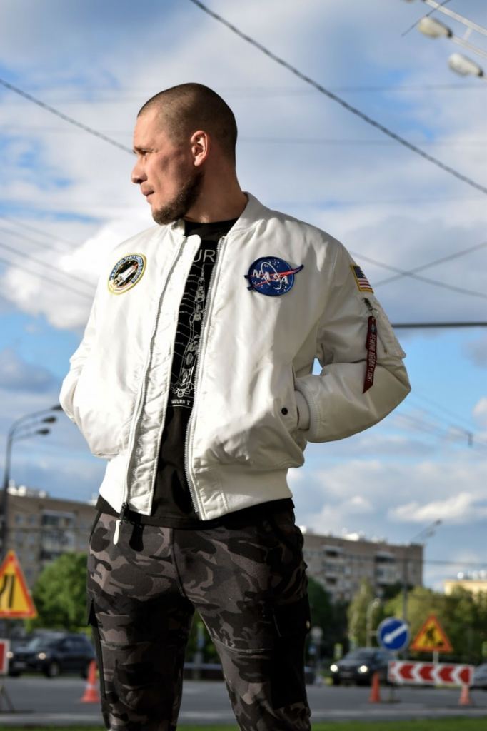 Бомбер мужской NASA Alpha Industries Бомбер мужской NASA Alpha Industries