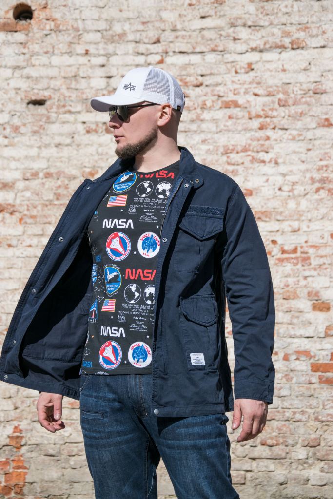 Ветровка-ALPHA-INDUSTRIES-LIGHTWEIGHT-FIELD-COAT-M-65-SS-22-m-replica-blue-3.jpg