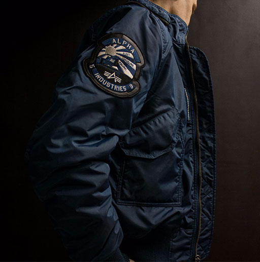 куртка Alpha CWU45 flight jacket купить бомбер мужской альфа индастриз, куртка с нашивками Alpha CWU 45