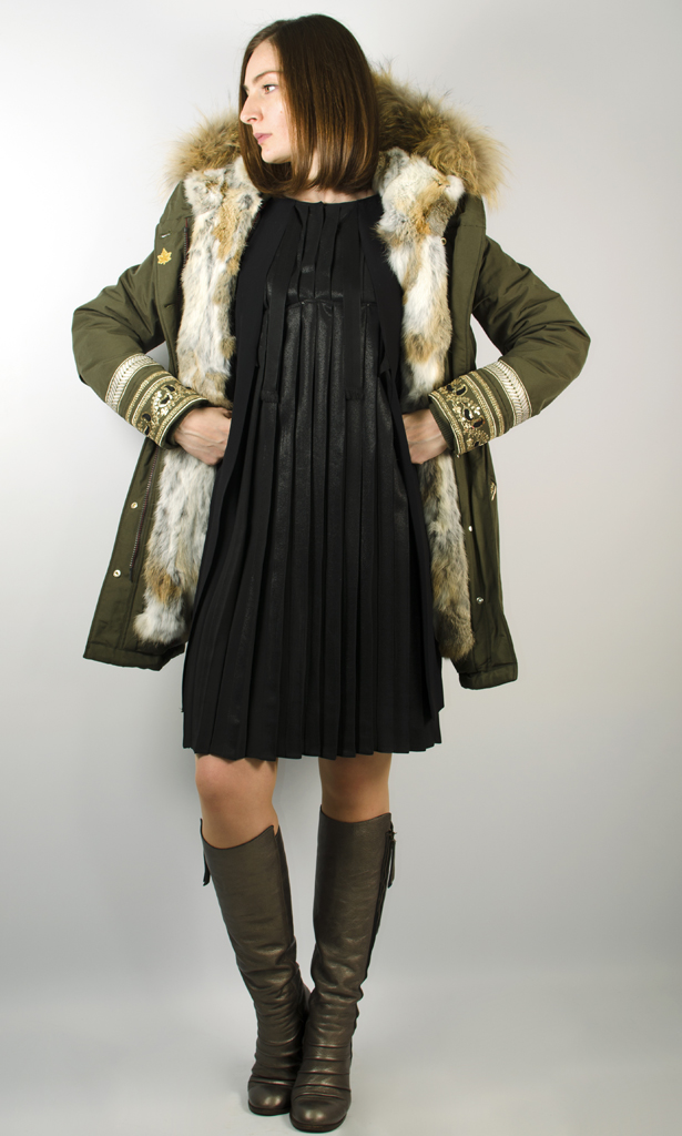 Куртка CANADIAN жен NEW EMBROIDERY ESKIMO armу8.jpg Куртка CANADIAN жен NEW EMBROIDERY ESKIMO armу8.jpg