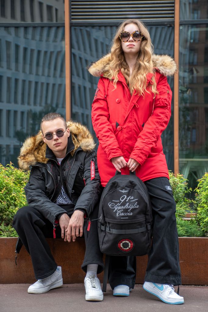 Женская аляска ALPHA INDUSTRIES EXPLORER натур. мех red speed фото 4