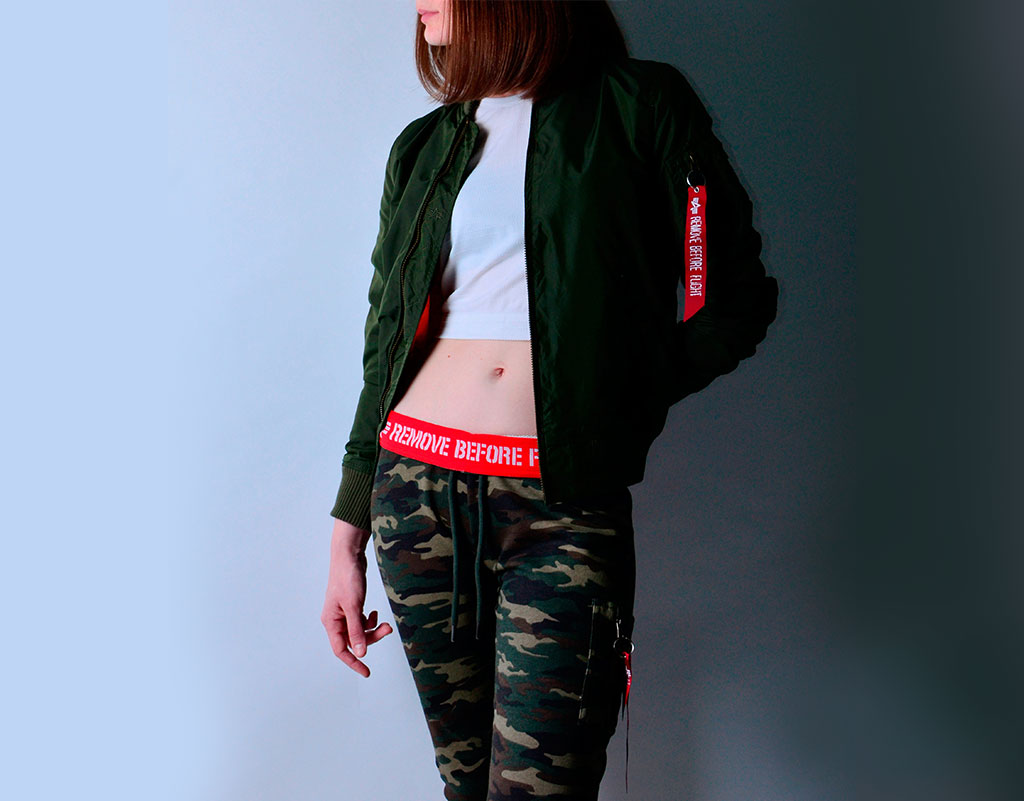 ветровка-бомбер женская Alpha Industries TT MA1 купить в Москве бомбер женский Alpha Industries, remove before flight, спортивные брюки женские, женский камуфляж