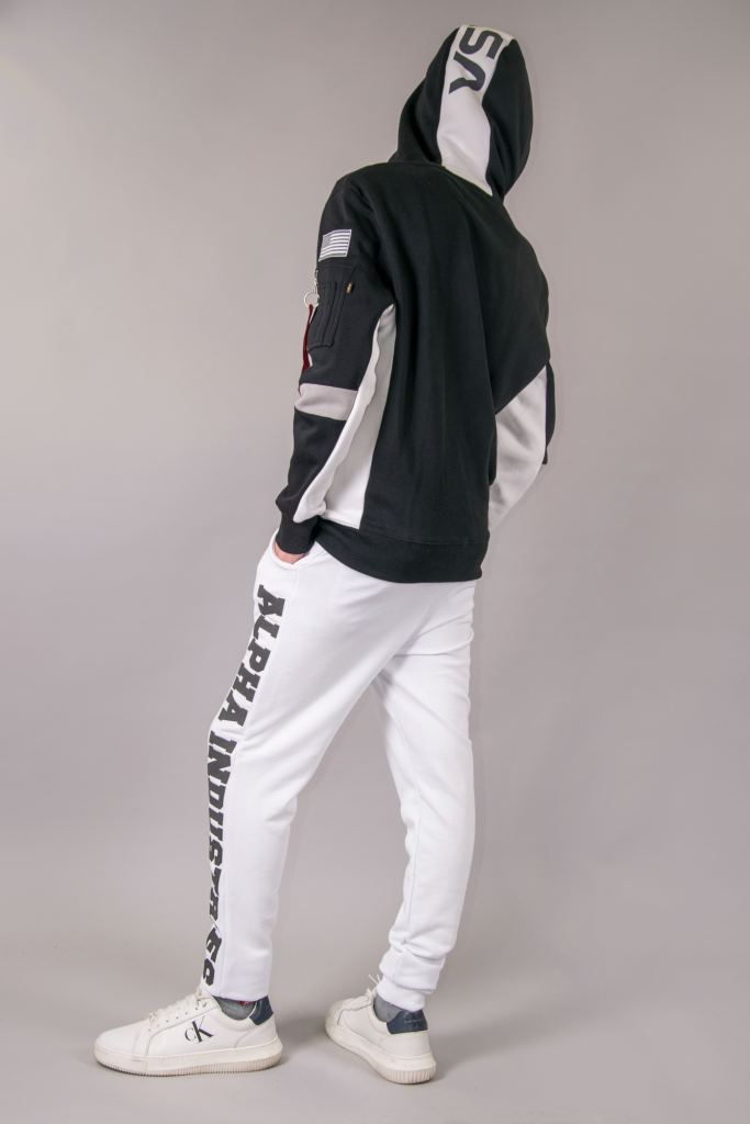 Толстовка ALPHA INDUSTRIES NASA SPACE CAMP HOODY черная Толстовка ALPHA INDUSTRIES NASA SPACE CAMP HOODY черная