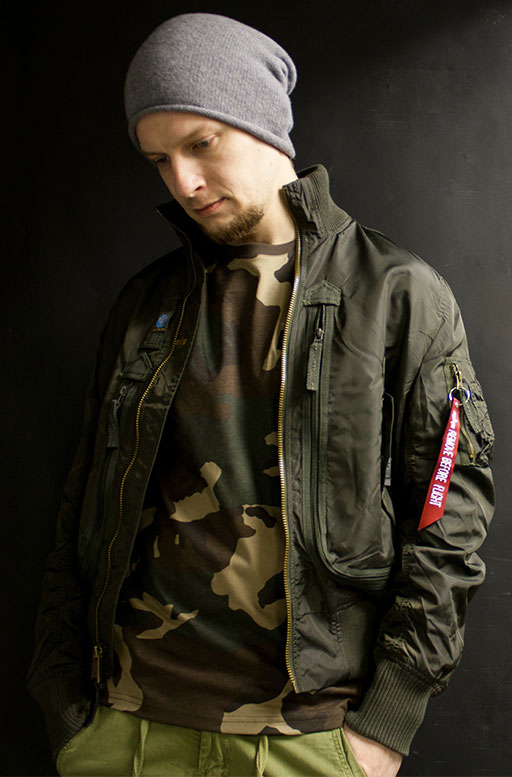 большой выбор мужской одежды в стиле милитари на официальном сайте Alpha Industries в Москве alpha industries prop replica grey, мужская одежда альфа индастриз