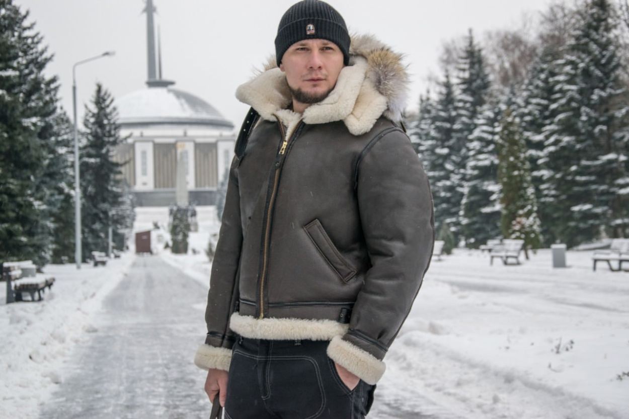 Куртка-пилот COCKPIT B-3 Hooded кожа brown Куртка-пилот COCKPIT B-3 Hooded кожа brown