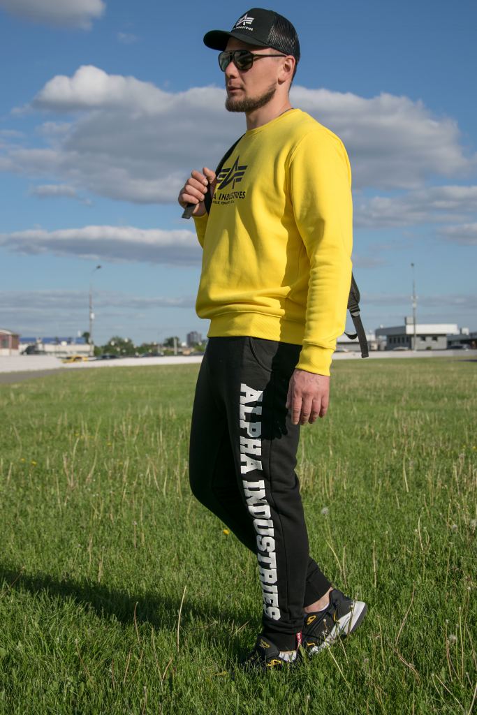 Брюки спортивные джоггеры ALPHA INDUSTRIES BIG LETTERS JOGGER black фото 3