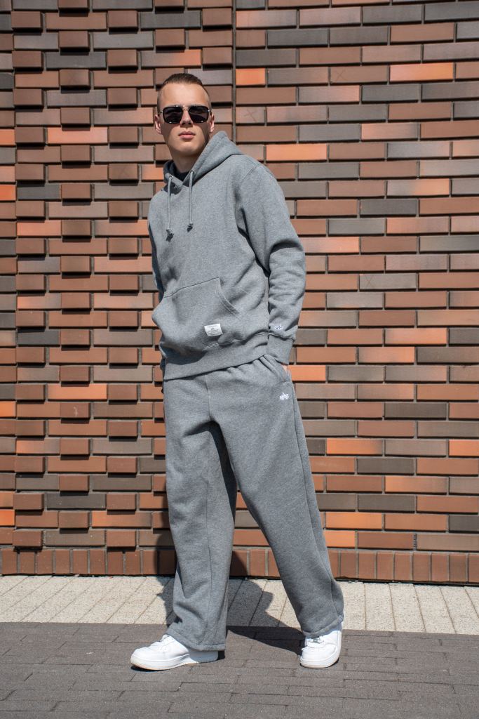 Брюки спортивные джоггеры ALPHA INDUSTRIES ESSENTIAL SWEATPANTS FW 24/25 medium charcoal heather фото 9 Брюки спортивные джоггеры ALPHA INDUSTRIES ESSENTIAL SWEATPANTS FW 24/25 medium charcoal heather фото 9