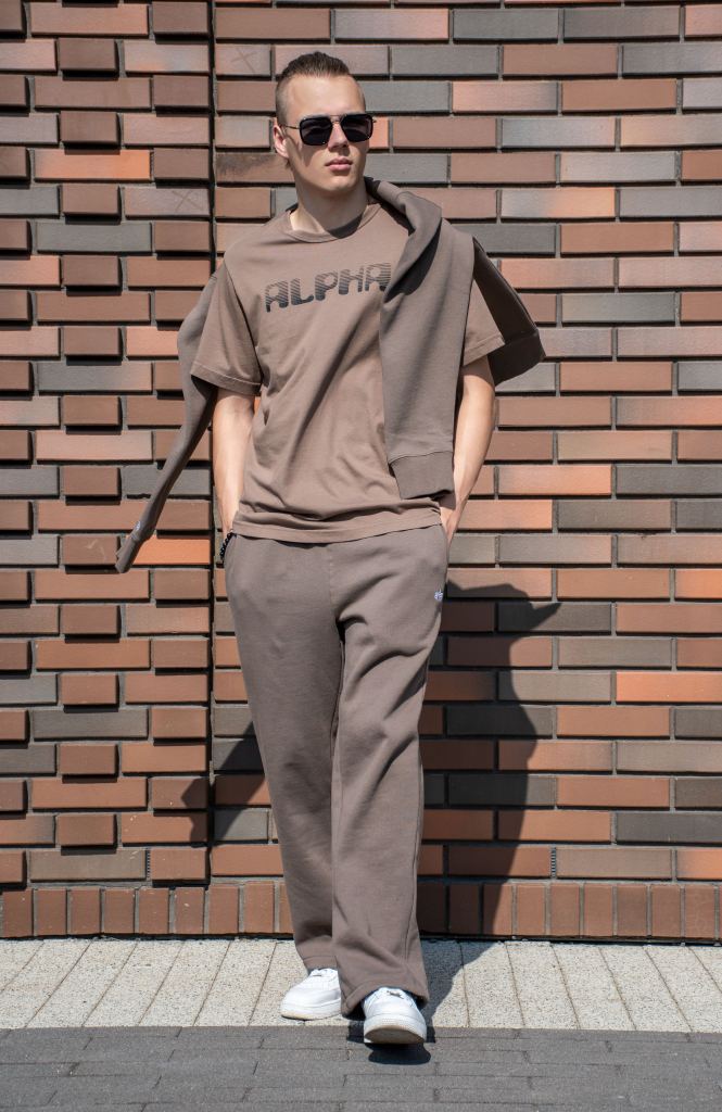 Брюки спортивные джоггеры ALPHA INDUSTRIES ESSENTIAL SWEATPANTS FW 24/25 coyote brown фото 7