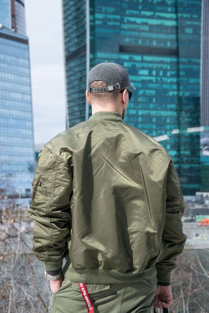 Мужская куртка Alpha Industries ветровка без капюшона