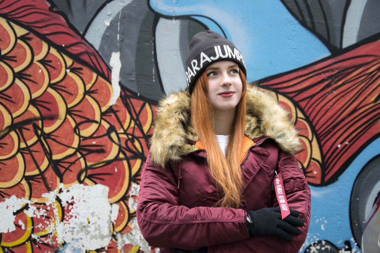 Женская аляска ALPHA INDUSTRIES VF 59 N-3B burgundy Женская аляска ALPHA INDUSTRIES VF 59 N-3B burgundy
