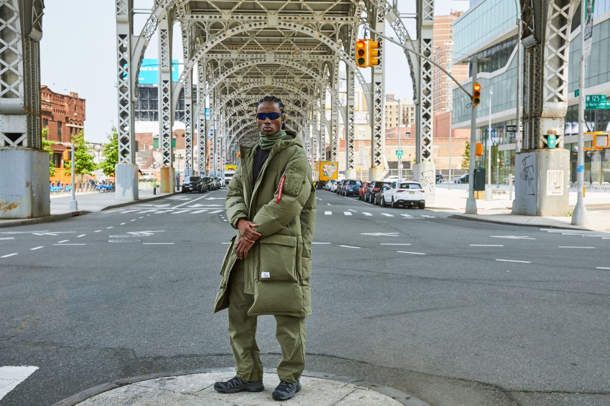 Парка ALPHA INDUSTRIES LONG PUFFER PARKA FW 23/24 green фото 1 Парка ALPHA INDUSTRIES LONG PUFFER PARKA FW 23/24 green фото 1
